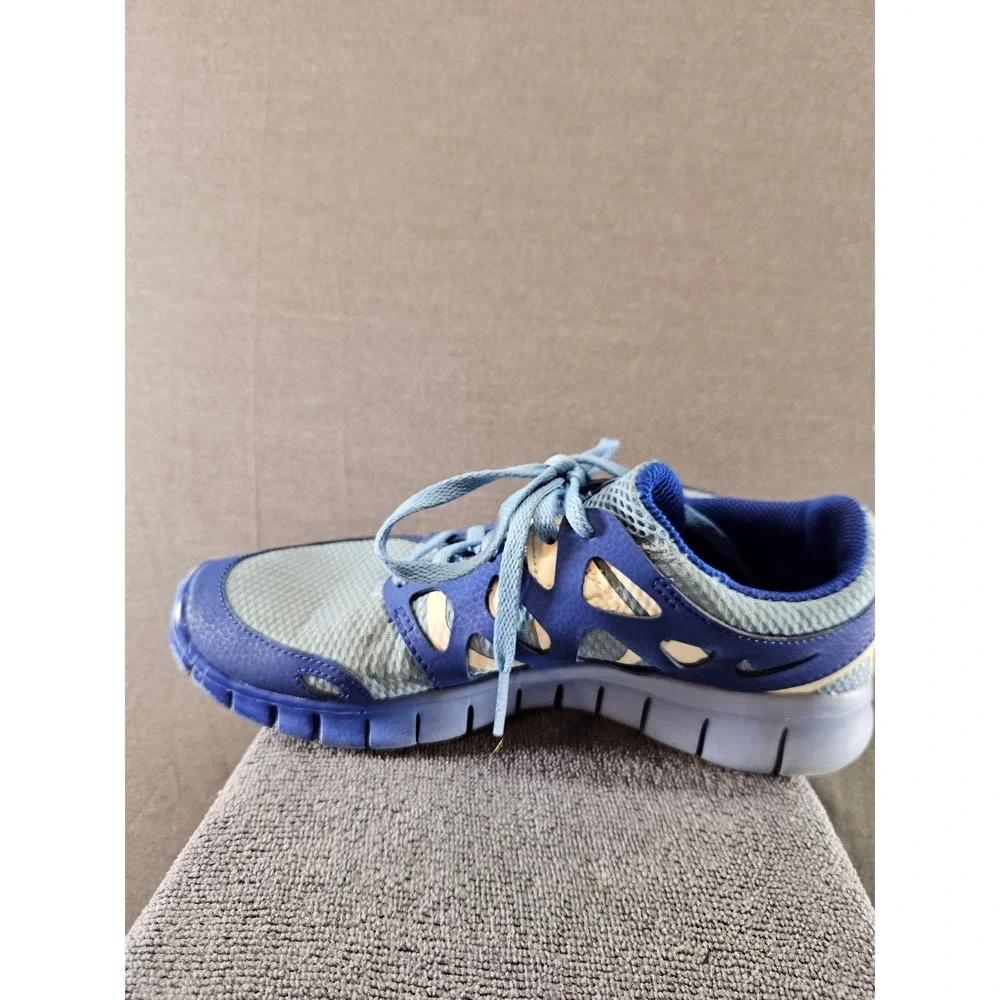 Nike Free Run 2 Blue Grey Running Shoes Womens 7 Low Top Sneakers (sku 133)